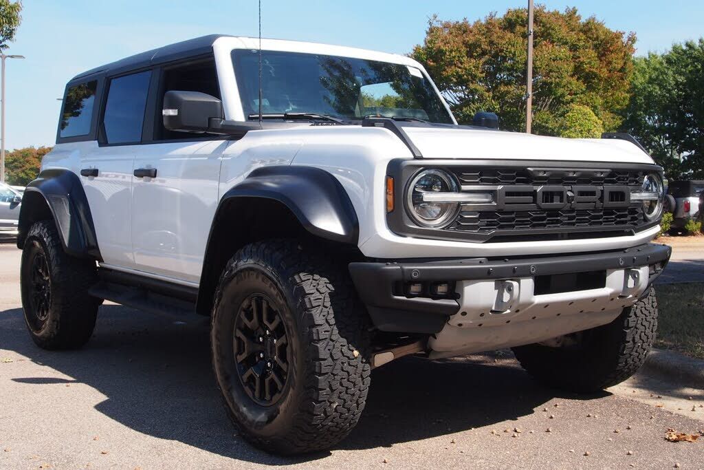 2023 FORD Bronco