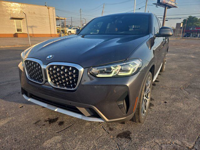 2022 BMW X4