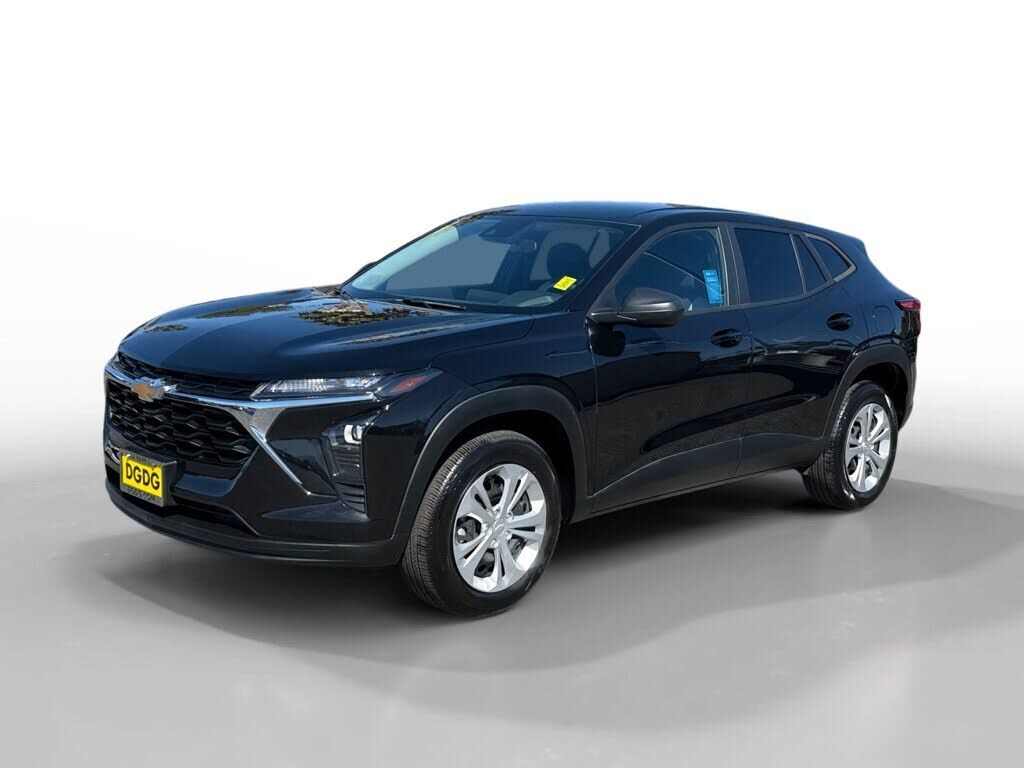 2024 CHEVROLET Trax