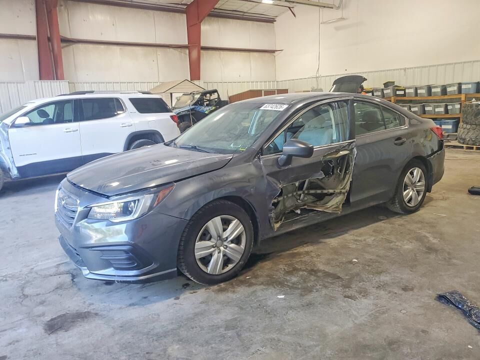 2018 SUBARU Legacy