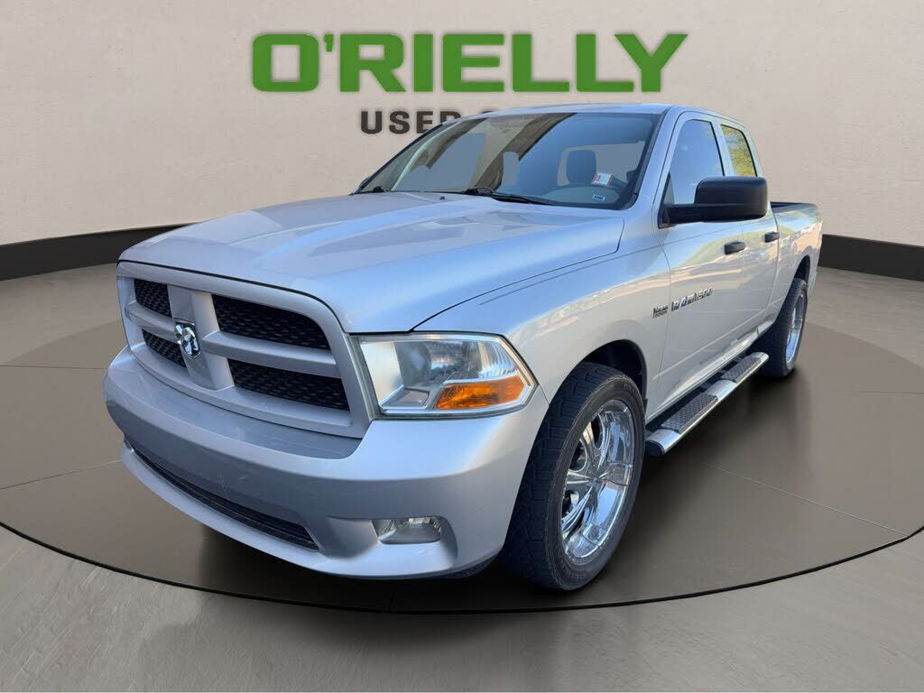 2012 DODGE Ram