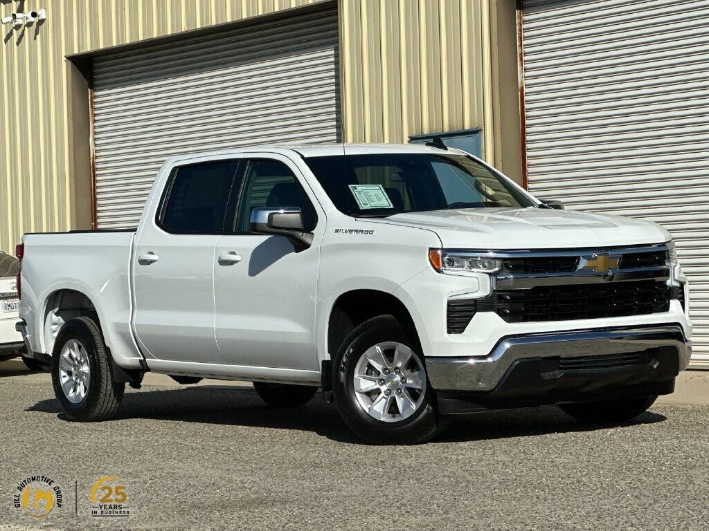 2025 CHEVROLET Silverado