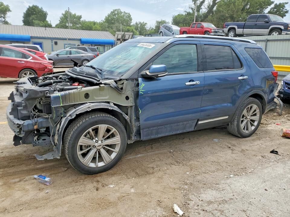 2018 FORD Explorer
