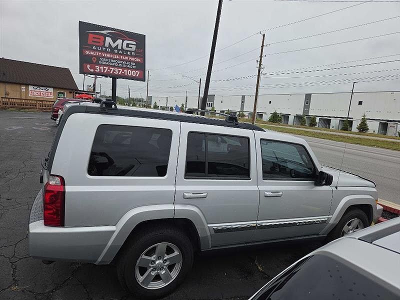 2008 JEEP Commander