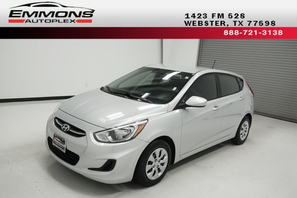 2017 HYUNDAI Accent