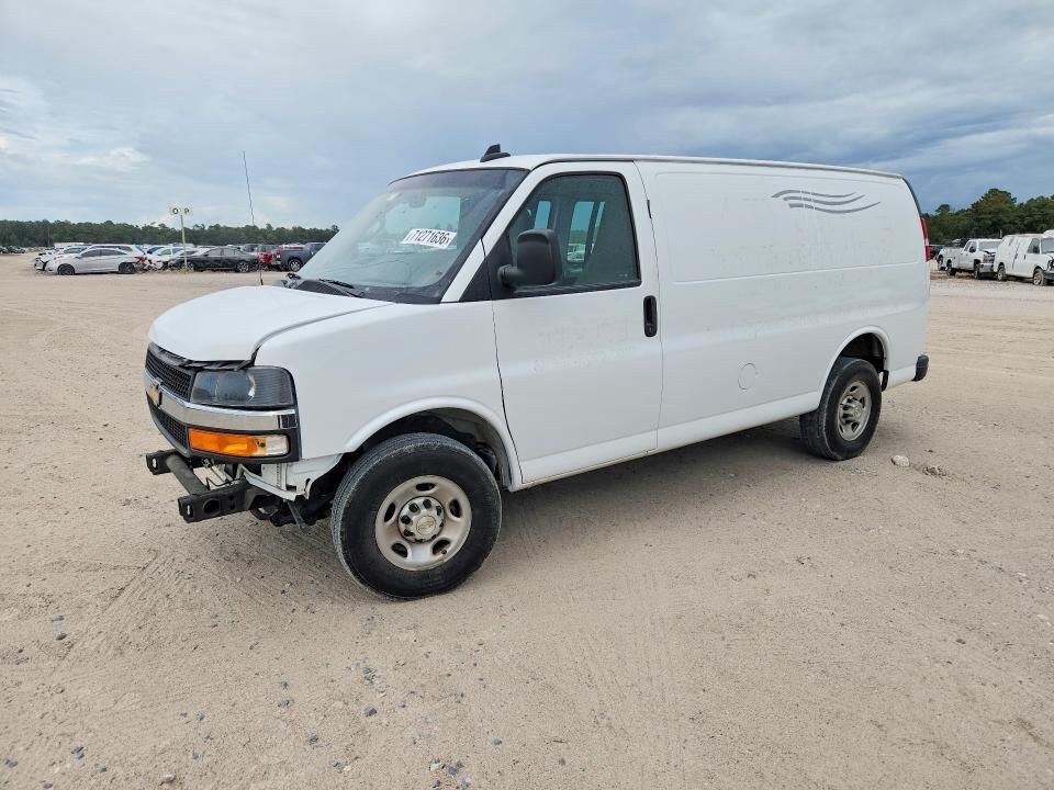 2023 CHEVROLET Express