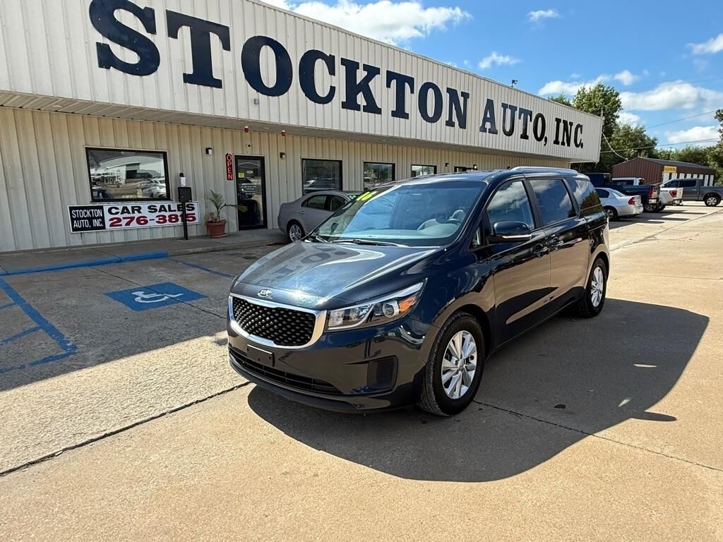 2016 KIA Sedona