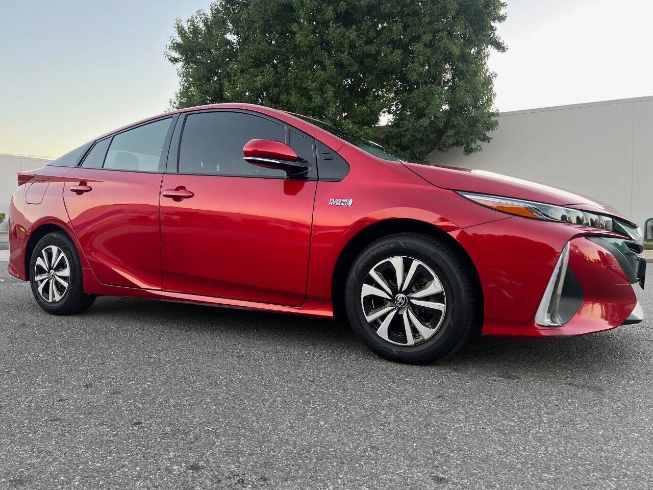 2017 TOYOTA Prius