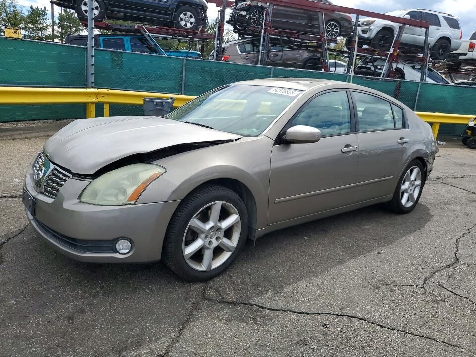 2005 NISSAN Maxima