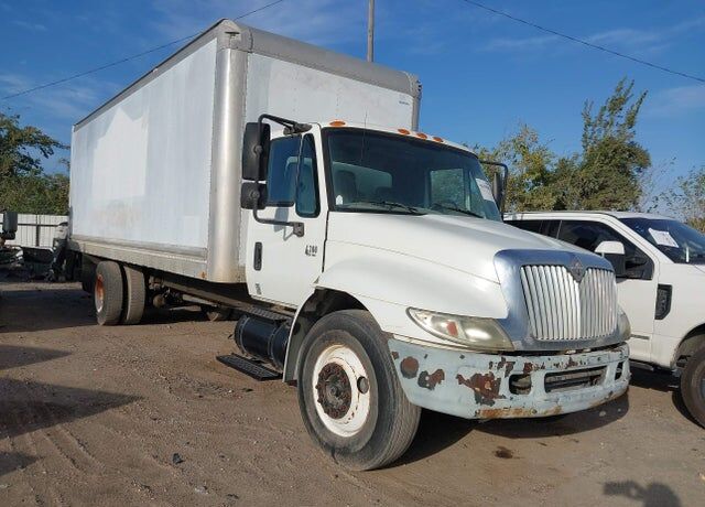 2003 INTERNATIONAL MA025