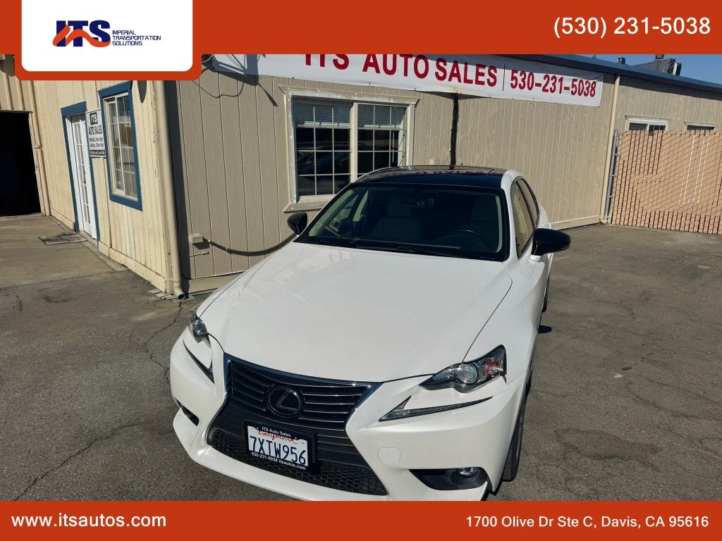 2016 LEXUS IS