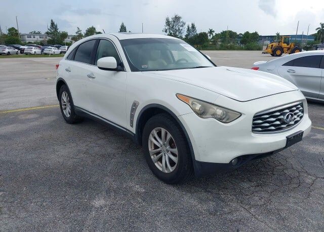 2011 INFINITI FX35