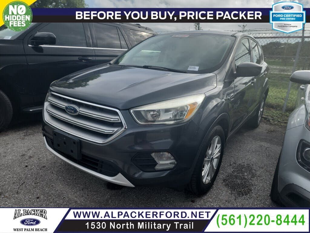 2017 FORD Escape