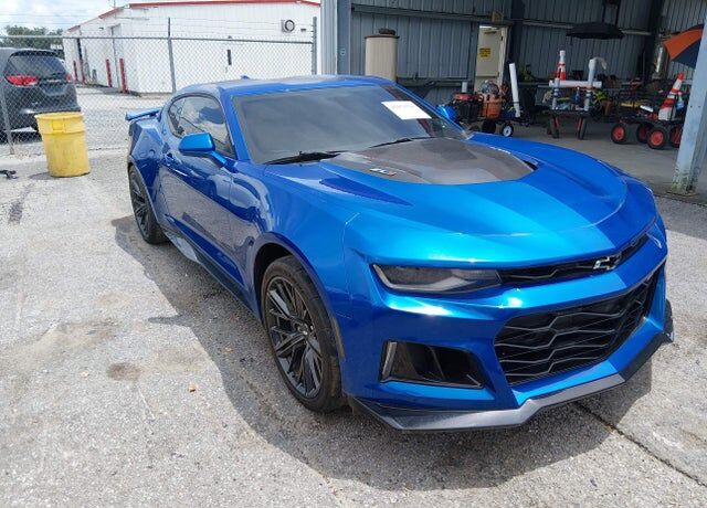 2017 CHEVROLET Camaro