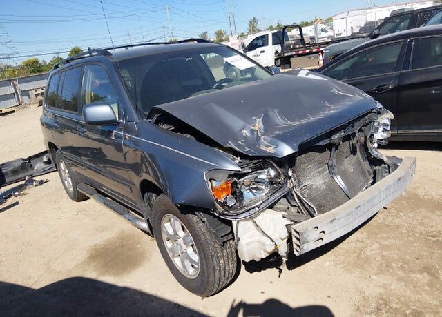 2005 TOYOTA Highlander