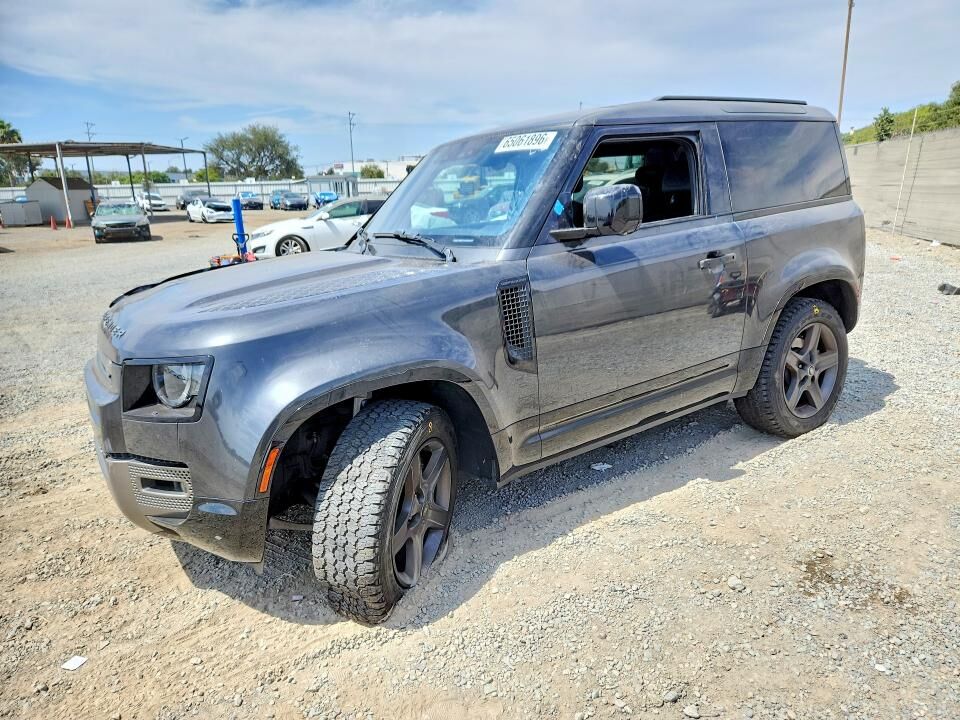 2022 LAND ROVER Defender