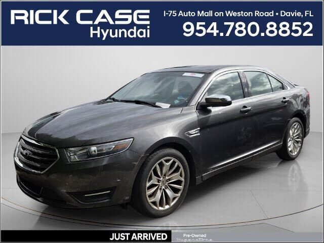 2017 FORD Taurus