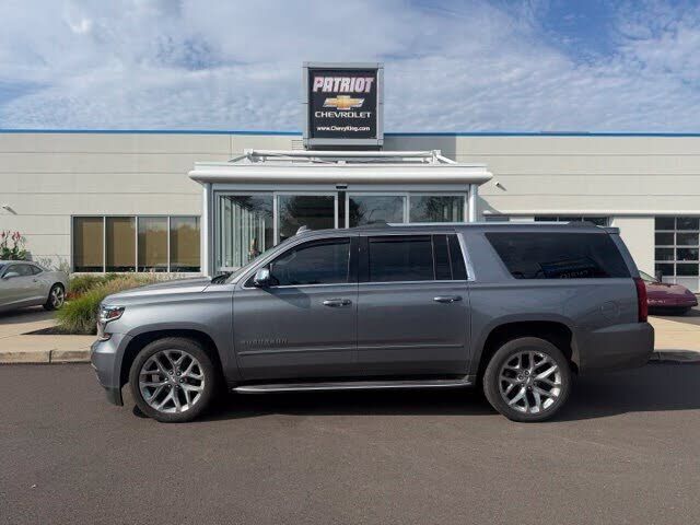 2018 CHEVROLET Suburban