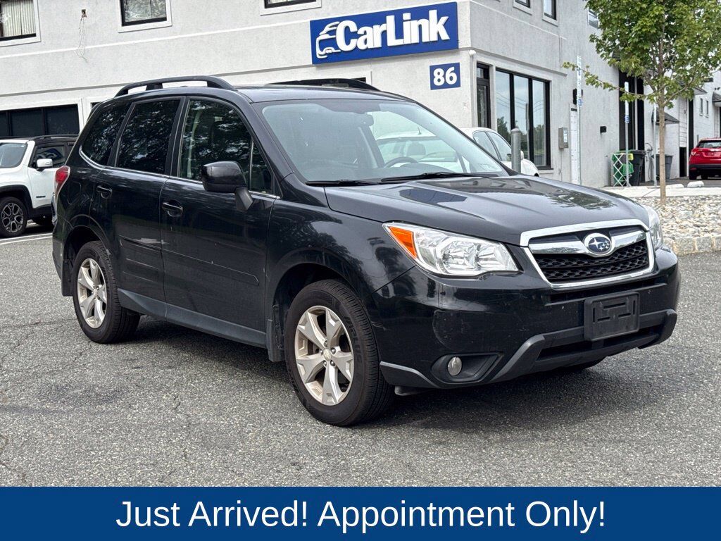 2016 SUBARU Forester