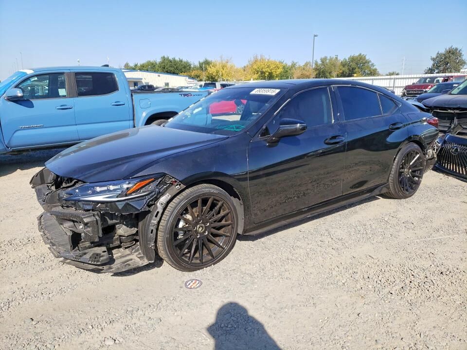 2025 LEXUS ES