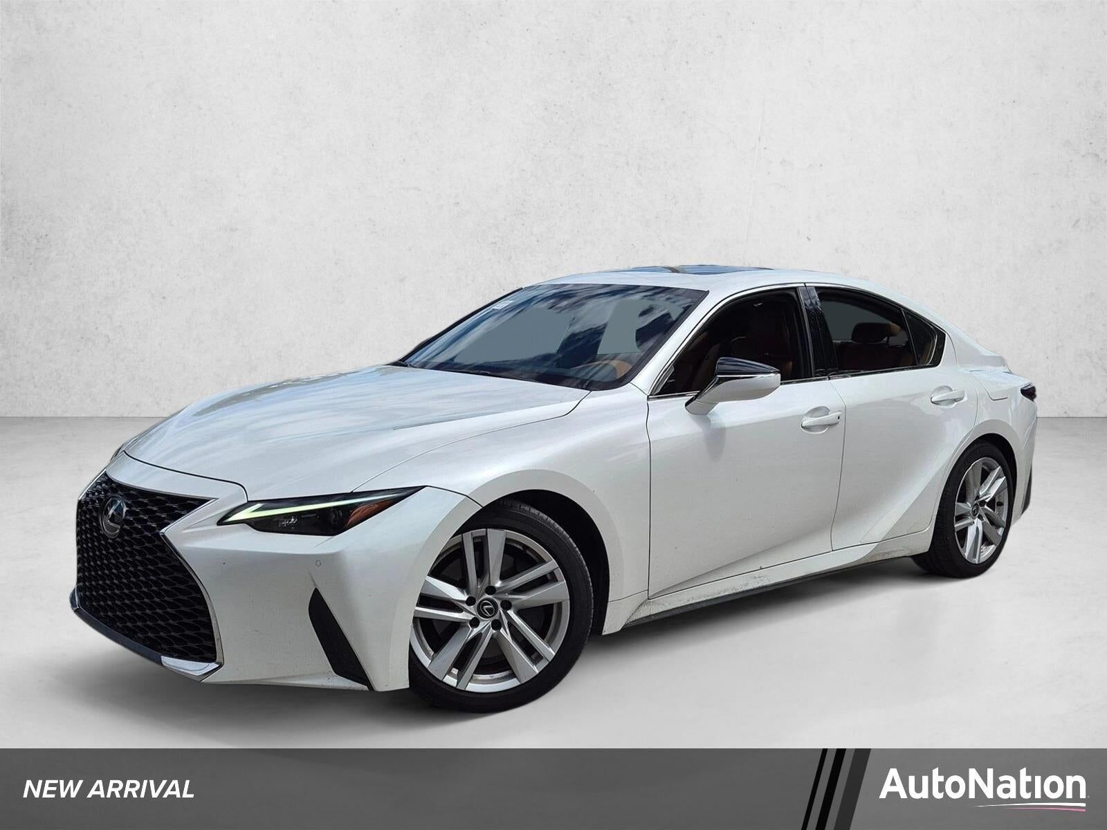 2024 LEXUS IS