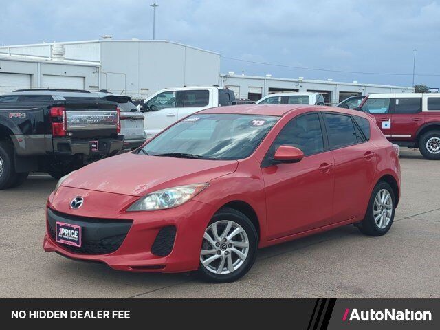 2013 MAZDA Mazda3