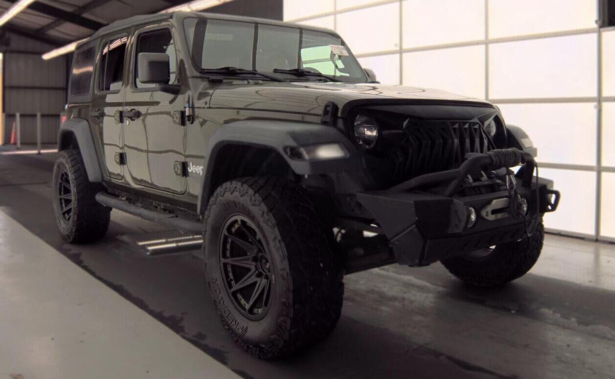 2020 JEEP Wrangler