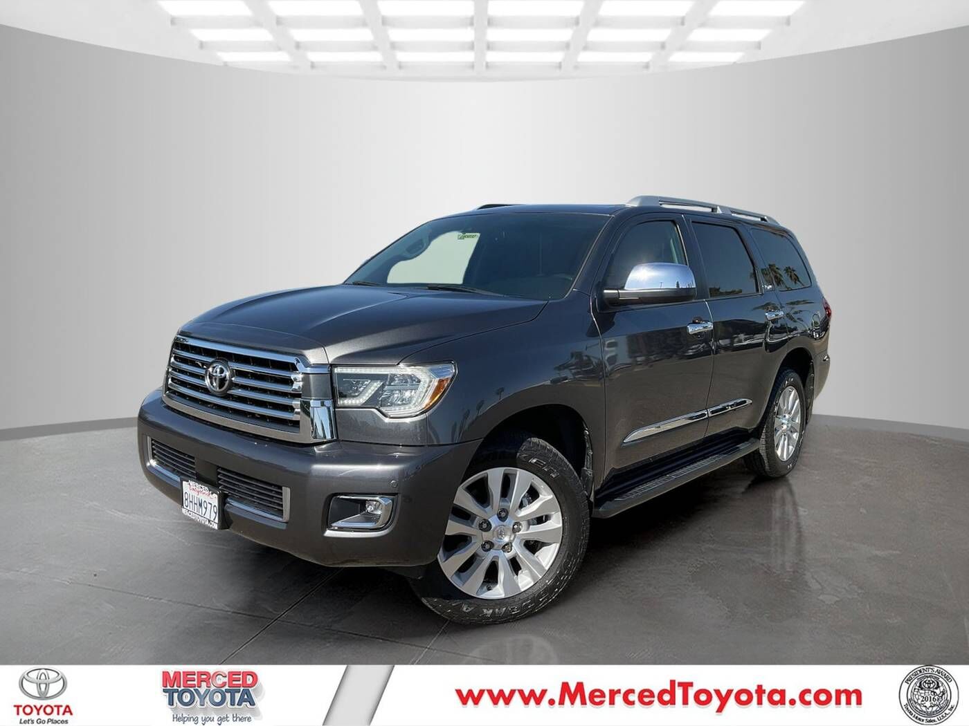 2018 TOYOTA Sequoia