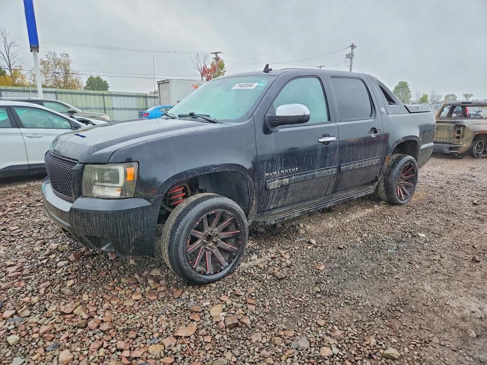 2013 CHEVROLET Avalanche