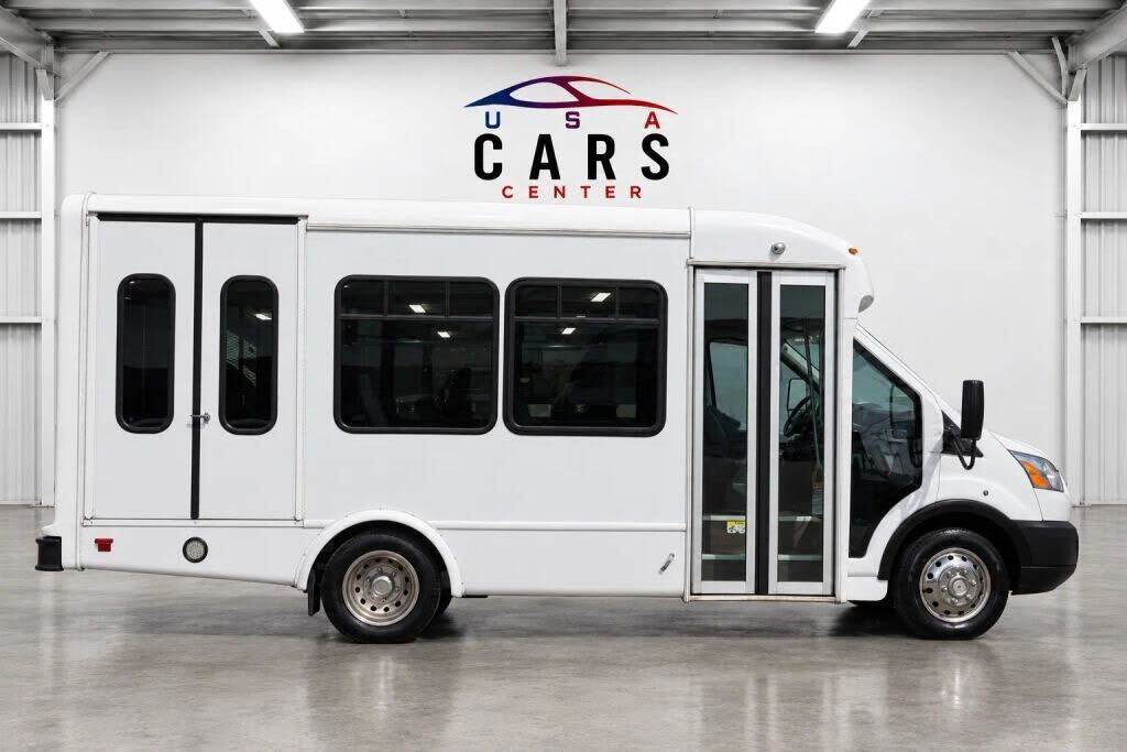 2019 FORD Transit
