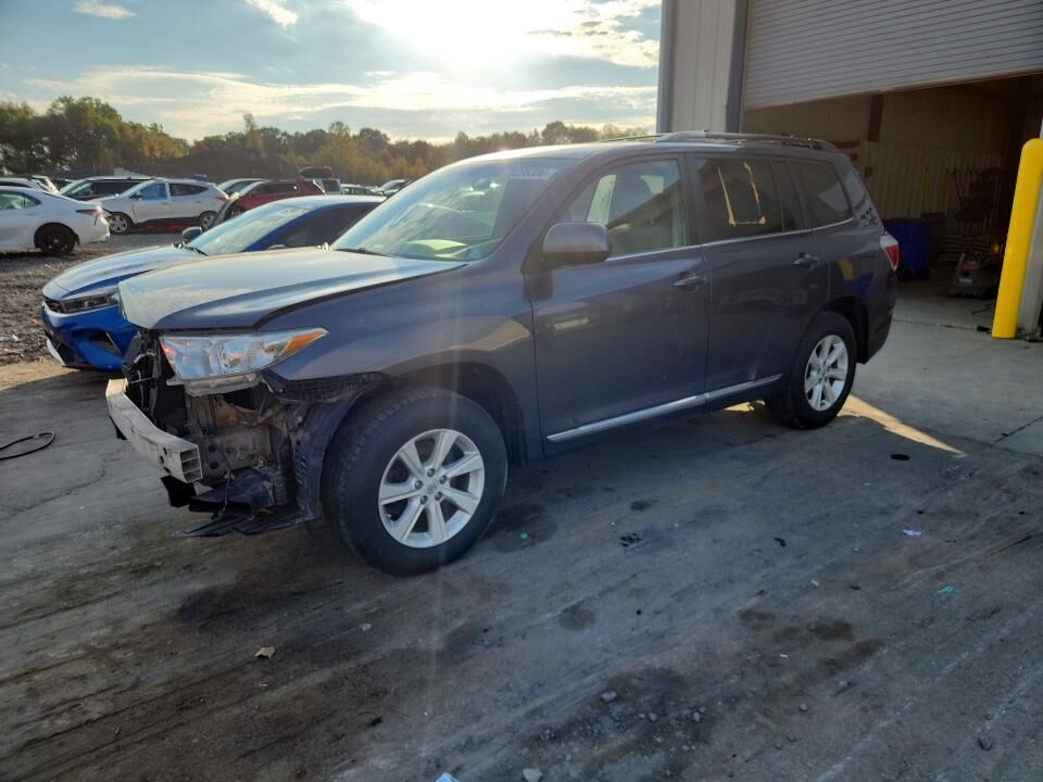 2012 TOYOTA Highlander