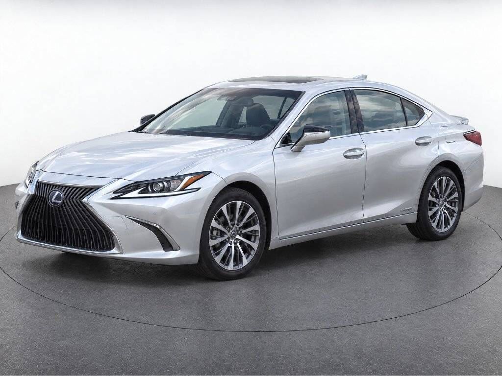 2019 LEXUS ES