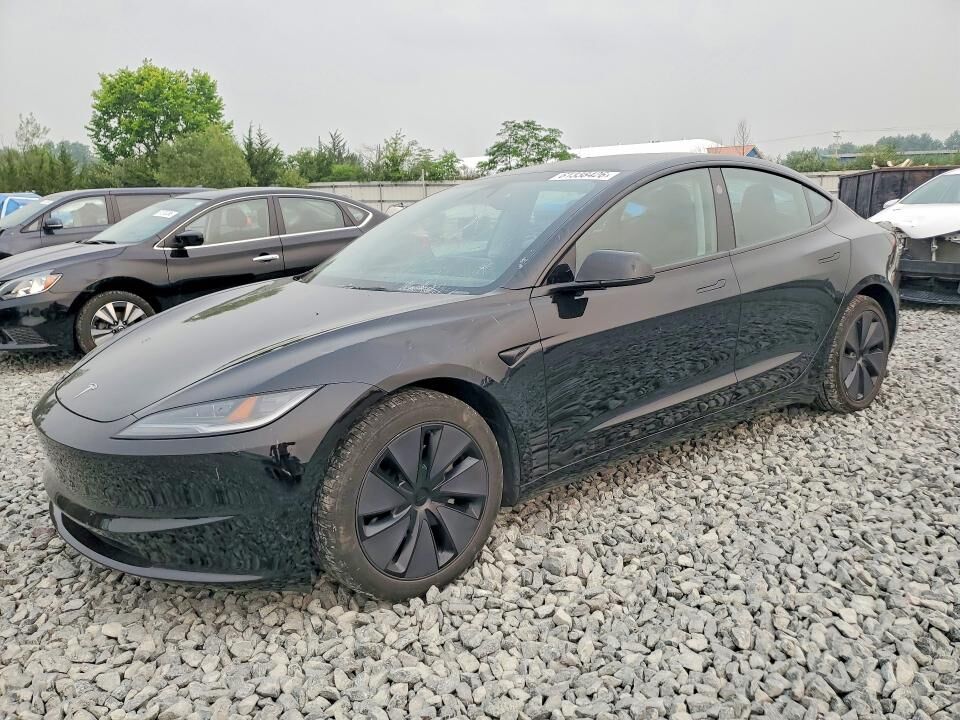 2024 TESLA Model 3