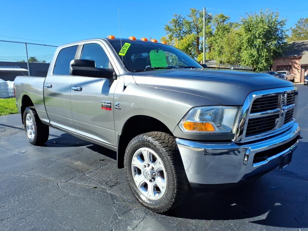 2010 DODGE Ram