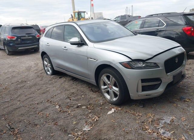 2017 JAGUAR F-Pace