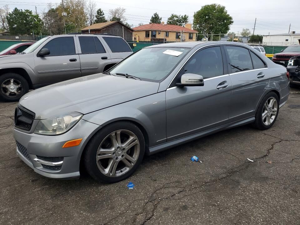2012 MERCEDES-BENZ C-Class