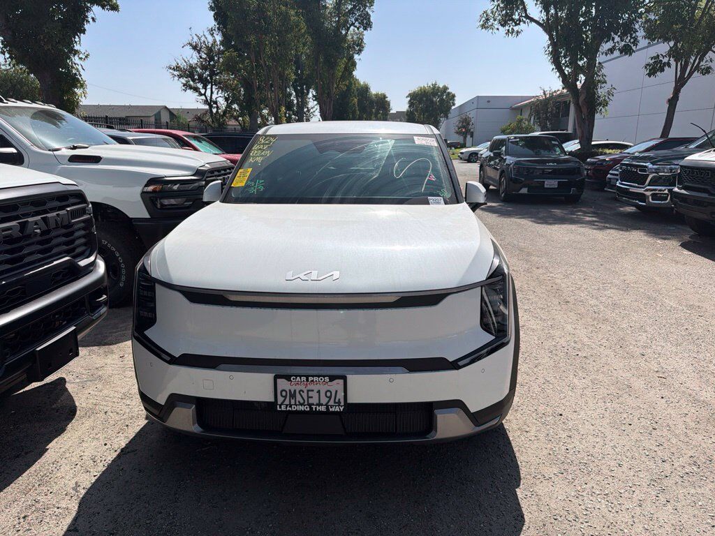2024 KIA EV9