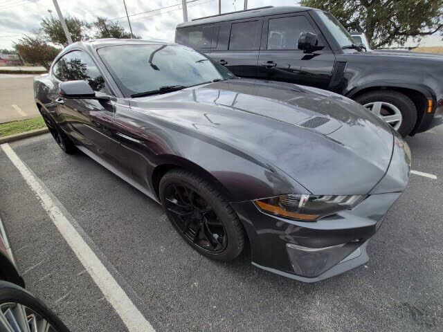 2019 FORD Mustang