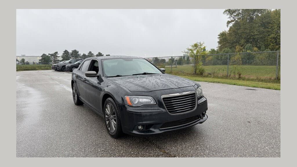 2014 CHRYSLER 300