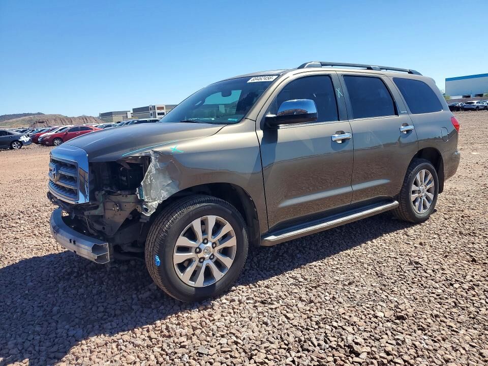 2013 TOYOTA Sequoia