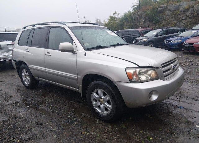 2005 TOYOTA Highlander