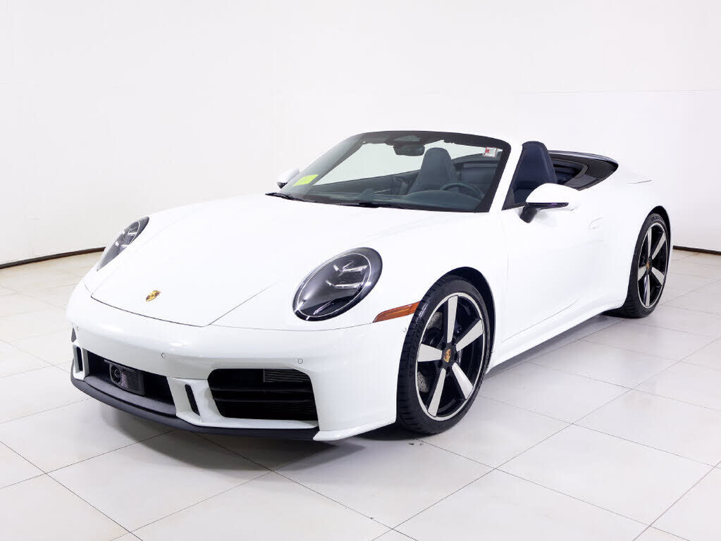 2026 PORSCHE 911