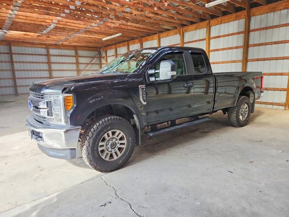 2017 FORD F-250