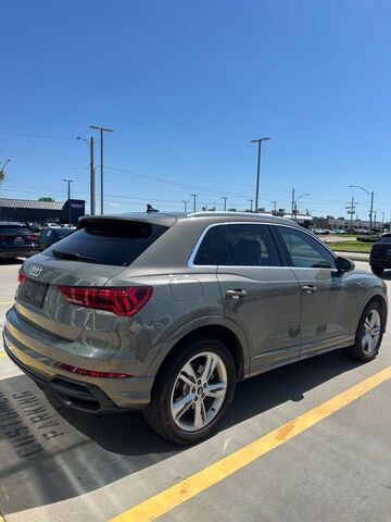 2021 AUDI Q3