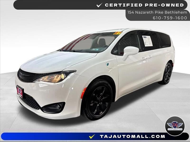 2020 CHRYSLER Pacifica