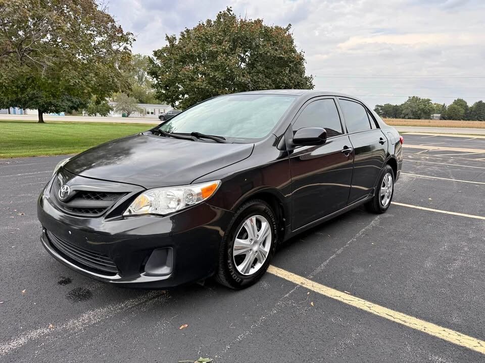 2011 TOYOTA Corolla