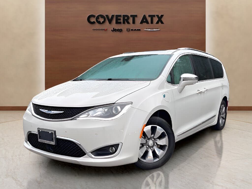 2020 CHRYSLER Pacifica