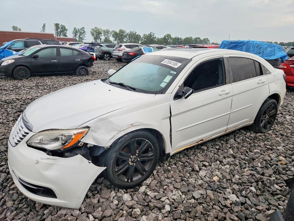 2012 CHRYSLER 200