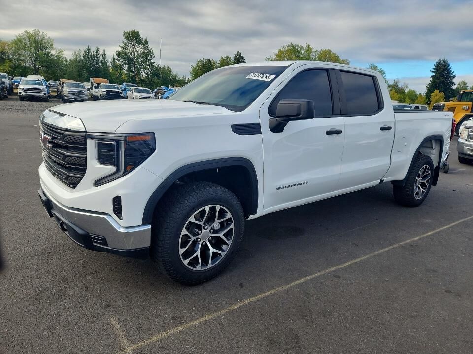 2023 GMC Sierra