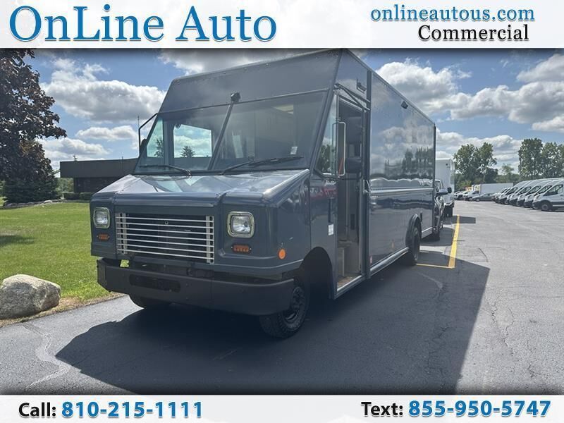 2019 FORD E-450